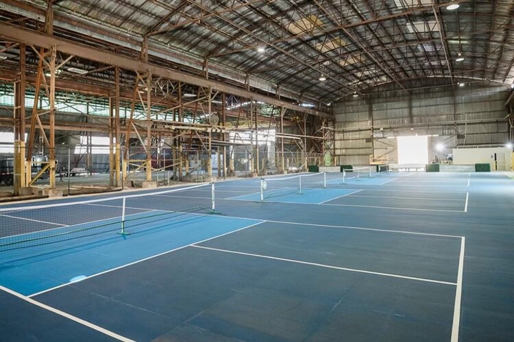 Indoor courts at Tampa Pickleball Crew